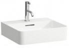 Umyvadlo ścienno-na desku LAUFEN VAL 450 x 420 mm SaphirKeramik s otvorem pro baterii bílá